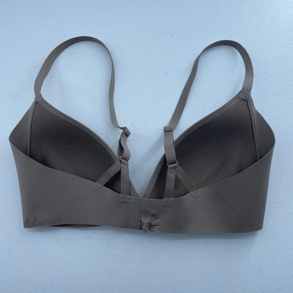 Lululemon Size 32C Bra Take Shape Molded Wireless Uplift Shape Soft Sand Beige